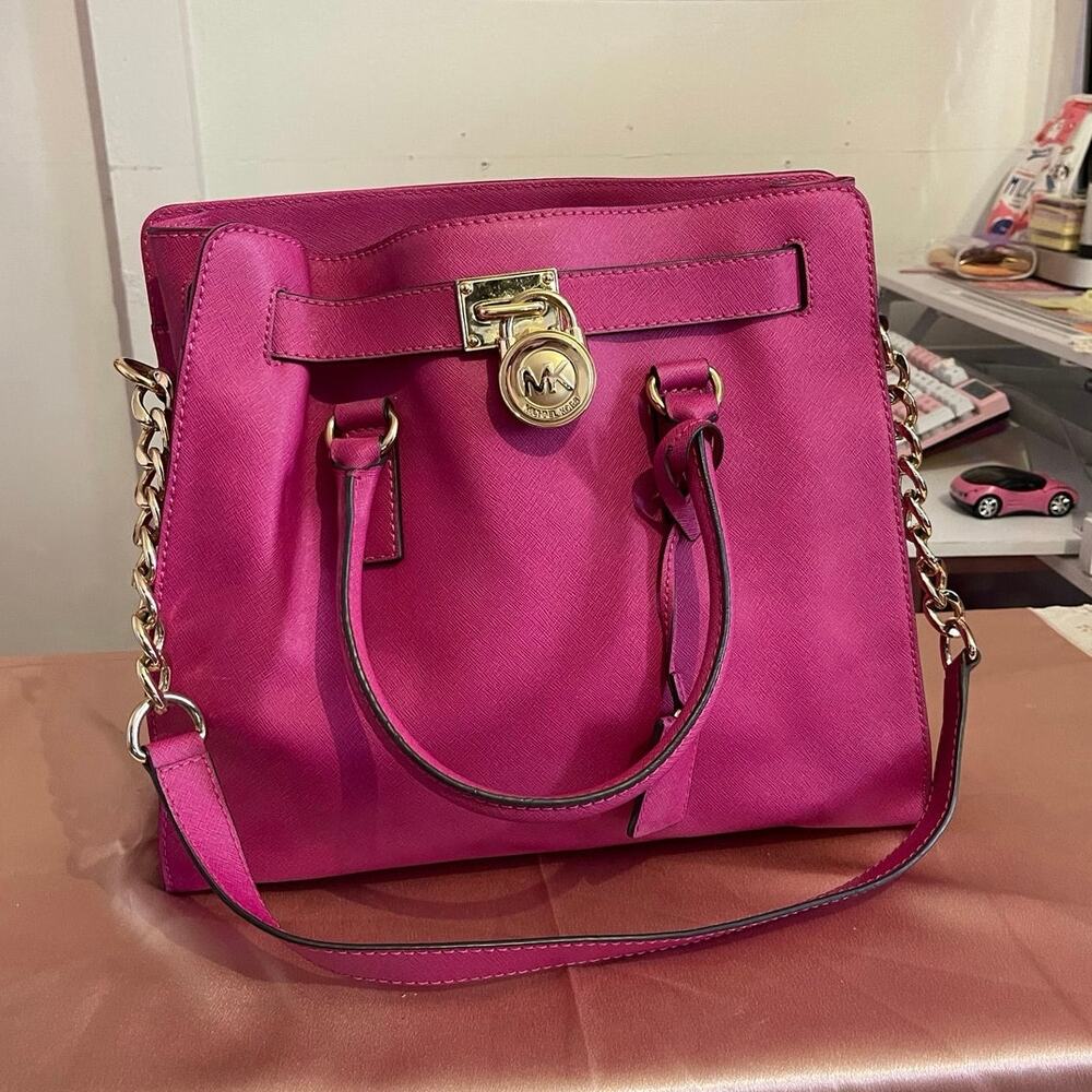 °｡⋆♡ Pink Michael Kors Handbag